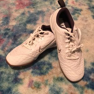 NWOT!!  BRAND NEW Nike metal softball cleats